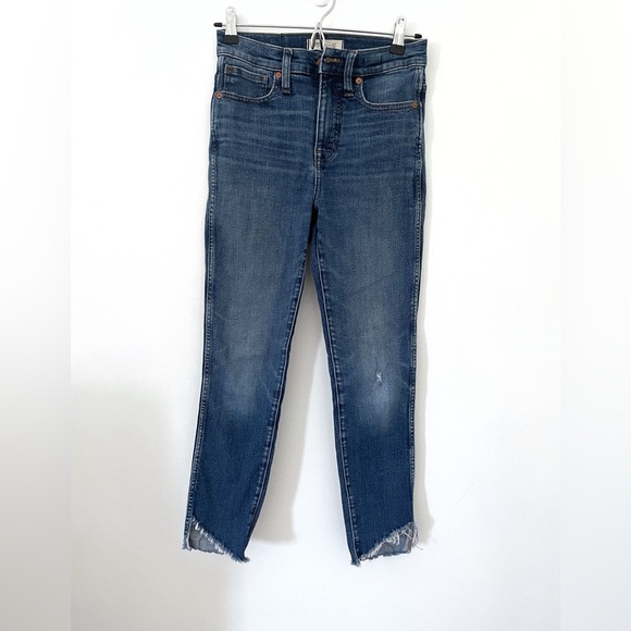 Madewell 10” high rise raw step hem skinny jeans - Picture 2 of 7